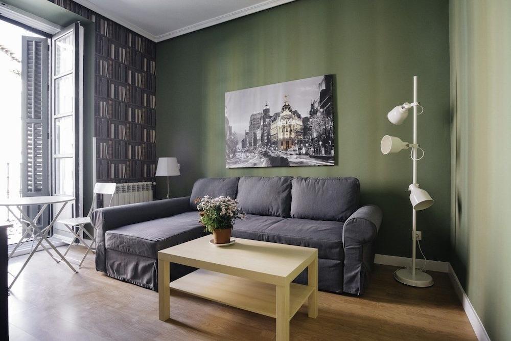 מדריד Habitat Apartments Latina מראה חיצוני תמונה