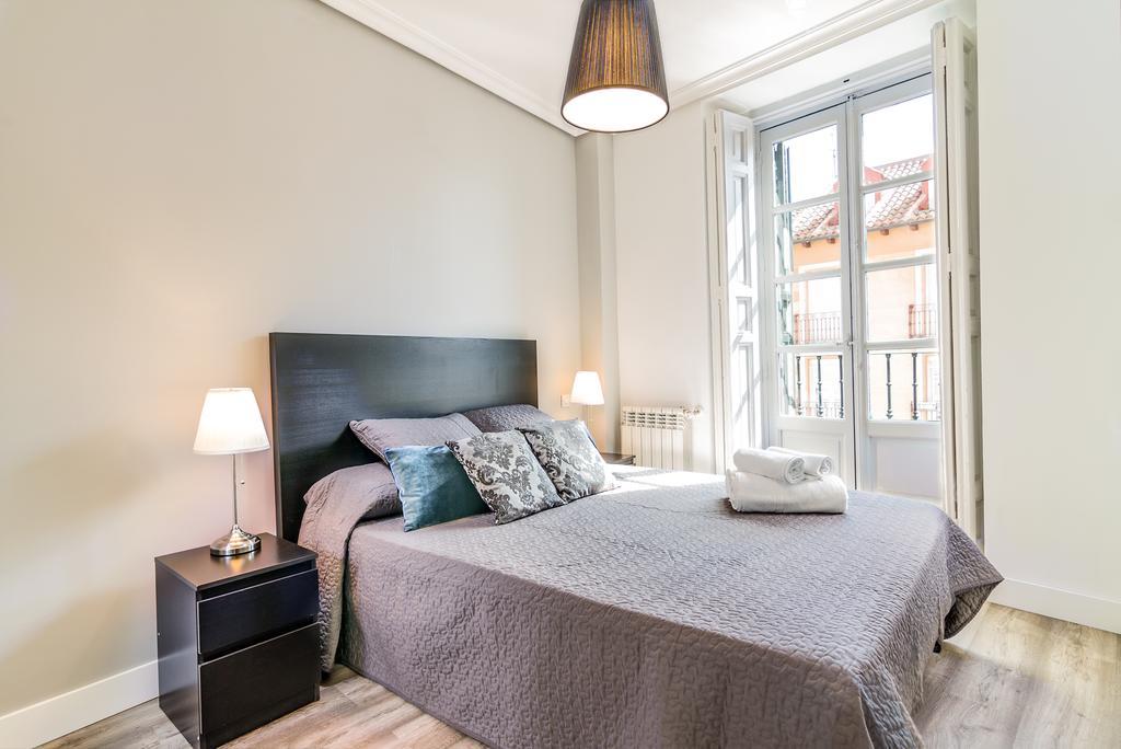 מדריד Habitat Apartments Latina חדר תמונה