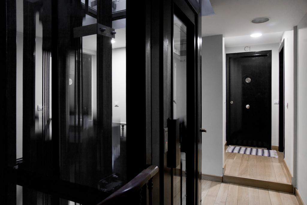 מדריד Habitat Apartments Latina מראה חיצוני תמונה